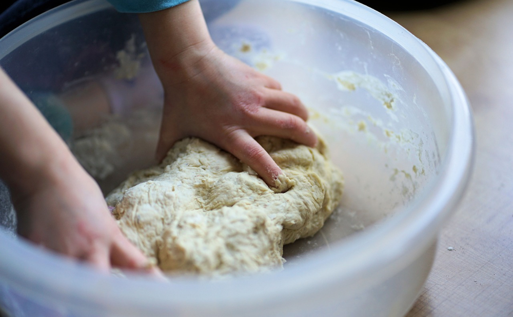 Bake Your Own Homemade Bread: A Delicious and Fulfilling Experience